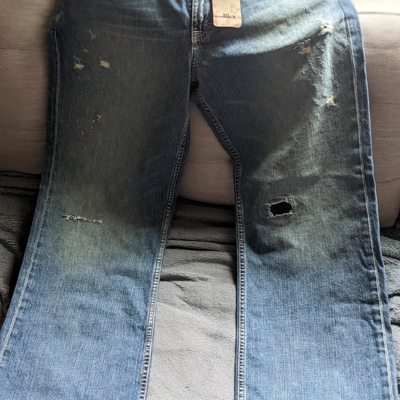 BKE Blue Jeans - Picture 4 of 5